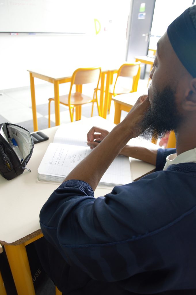Cours à la Maison de la Connaissance